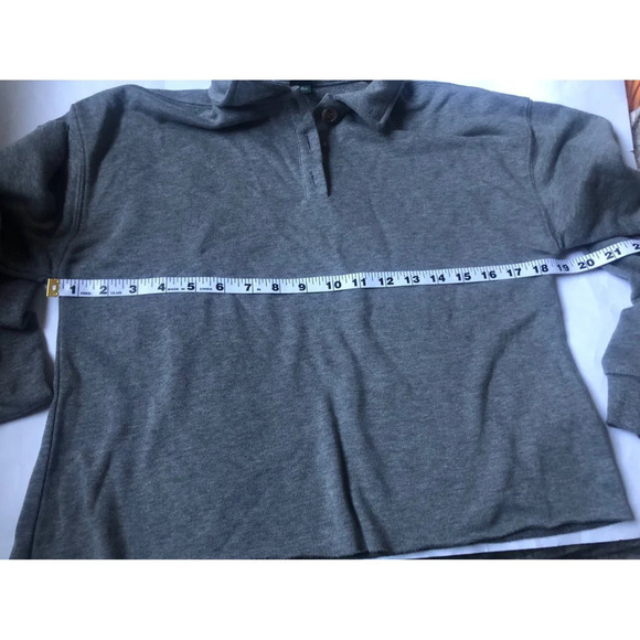 NWT Wild Fable heather Grey cropped sweatshirt S - Picture 3 of 5